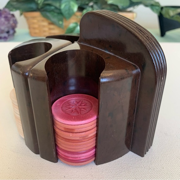 Vintage Bakelite Poker Chip Caddy Card Holder Art Deco Brown W Chips MCM Games - Picture 3 of 15